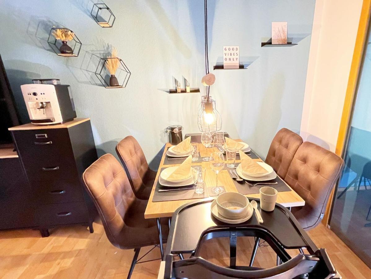 Familienfreundliches Ferienhaus In 5 Min Zum Strand Mit Terrasse Und Kostenlosem Parkplatz Cuxhaven Exterior photo