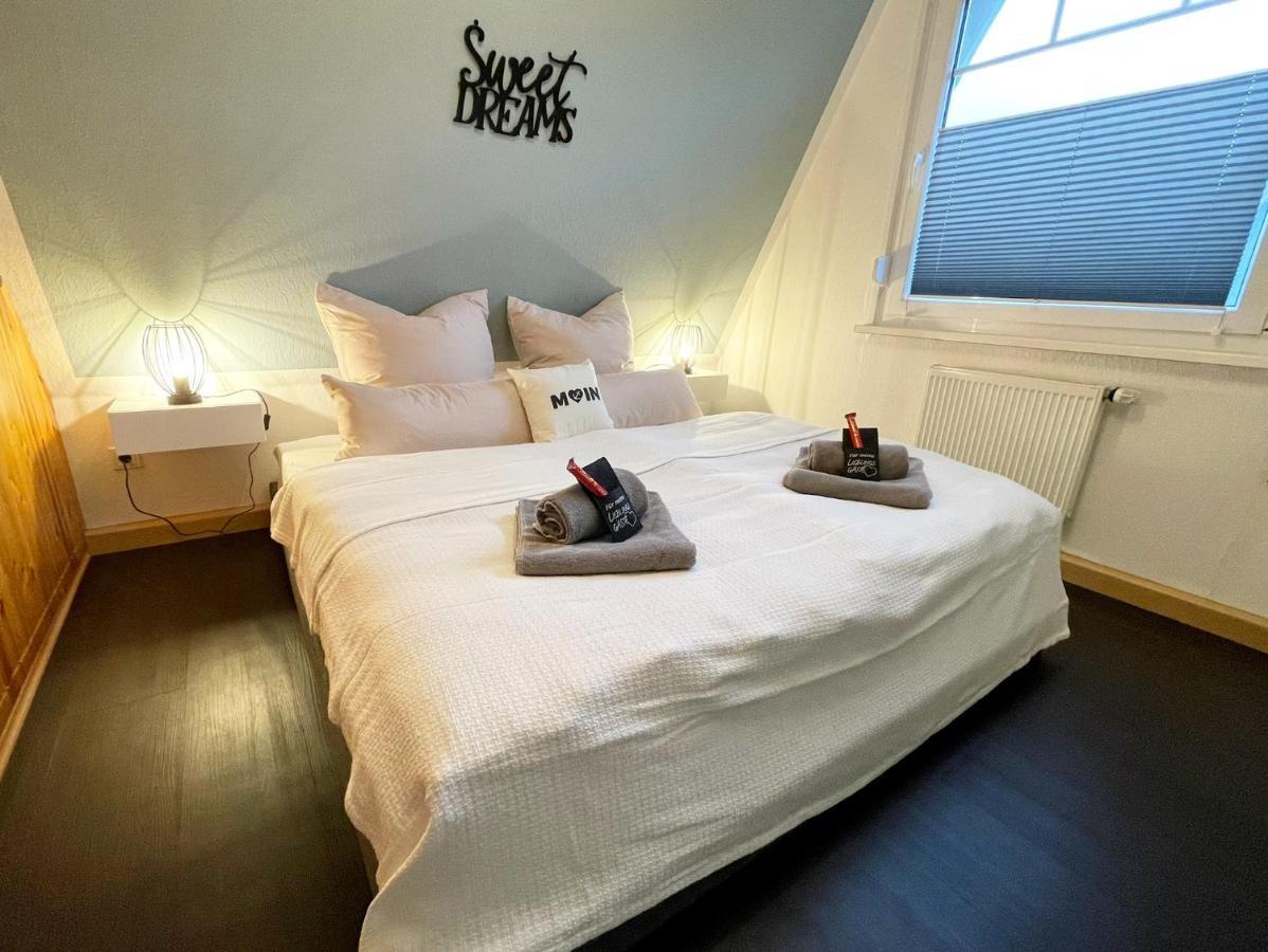 Familienfreundliches Ferienhaus In 5 Min Zum Strand Mit Terrasse Und Kostenlosem Parkplatz Cuxhaven Exterior photo